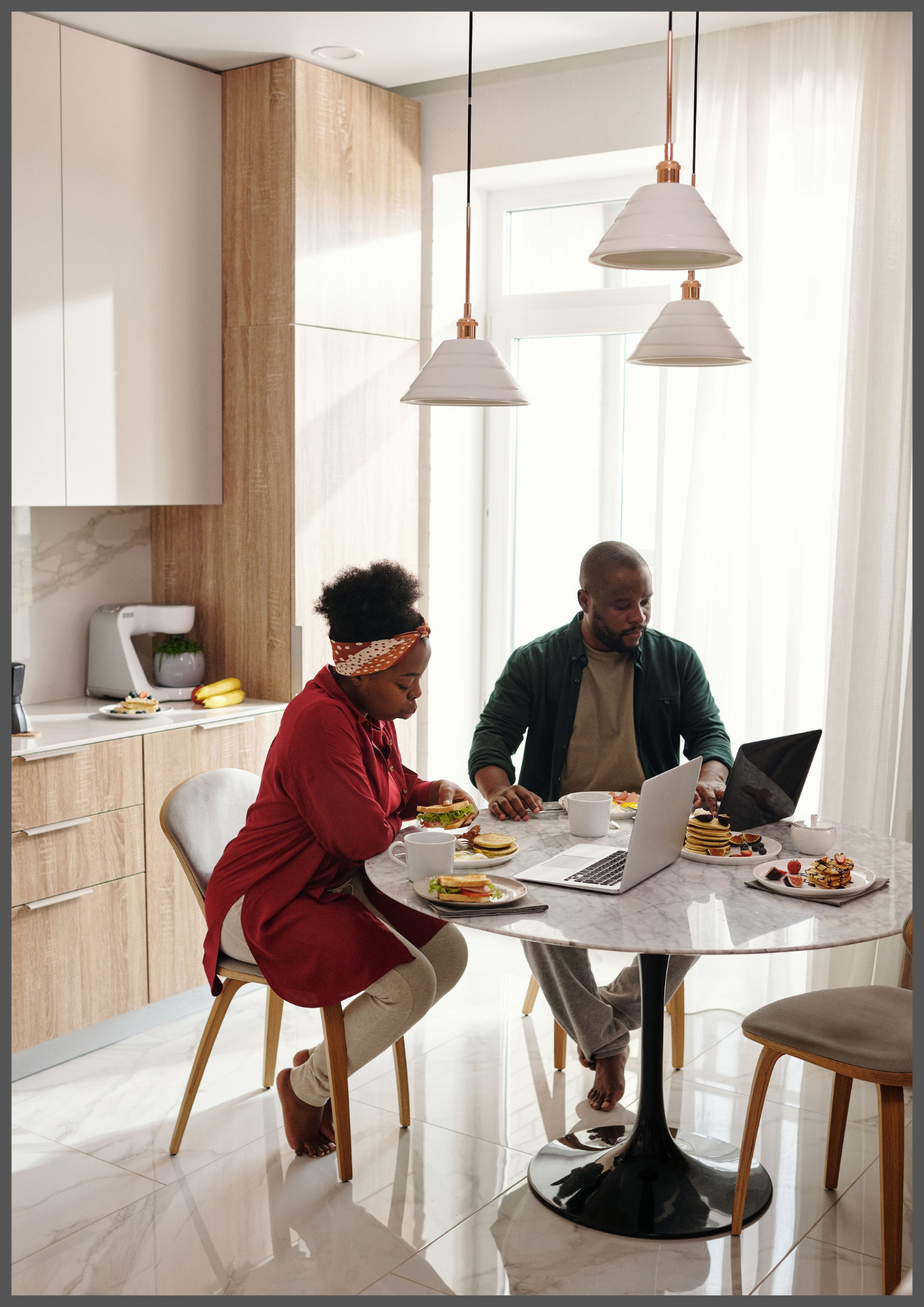 Couple having a conversation at home, representing relationship challenges and when couples therapy may help